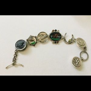 Echo Of The Dreamer-Mars in valentine, bracelet.